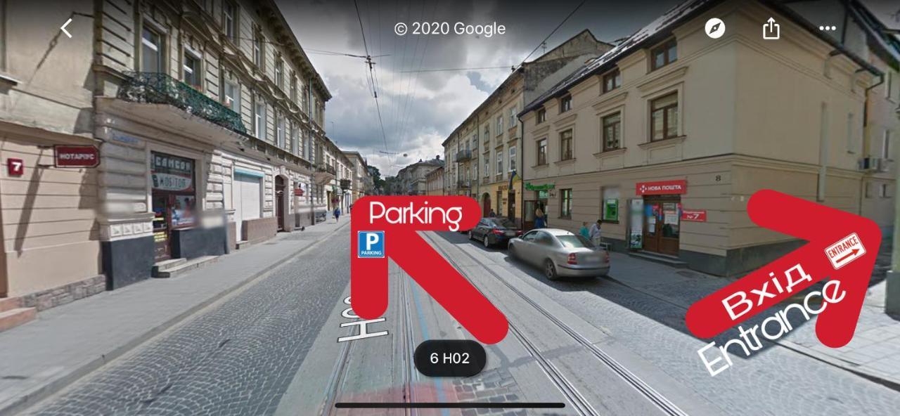 Аpartments In The Center On Mitniy Square Apartment Lviv Bagian luar foto